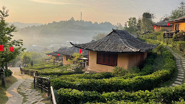 15 ที่เที่ยวแม่ฮ่องสอน 2565 เช็กอินดินแดนสามหมอก สัมผัสอากาศเย็นสุดฟิน 15 ที่เที่ยวแม่ฮ่องสอน 2565 เช็กอินดินแดนสามหมอก สัมผัสอากาศเย็นสุดฟิน