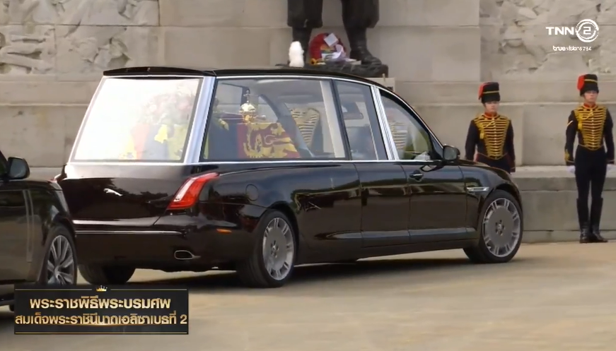 อัญเชิญหีบพระบรมศพ ควีนเอลิซาเบธที่ 2 มุ่งสู่พระราชวังวินด์เซอร์ อัญเชิญหีบพระบรมศพ ควีนเอลิซาเบธที่ 2 มุ่งสู่พระราชวังวินด์เซอร์