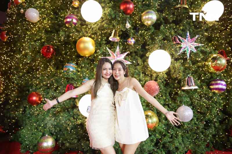 เปิดไฟต้นคริสต์มาส สู่ย่าน Regent Street แลนด์มาร์กที่ทุกคน “ต้องมา” เปิดไฟต้นคริสต์มาส สู่ย่าน Regent Street แลนด์มาร์กที่ทุกคน “ต้องมา”