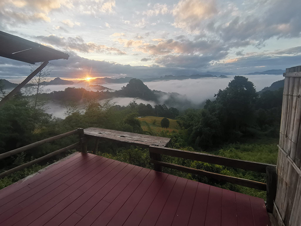 15 ที่เที่ยวแม่ฮ่องสอน 2565 เช็กอินดินแดนสามหมอก สัมผัสอากาศเย็นสุดฟิน 15 ที่เที่ยวแม่ฮ่องสอน 2565 เช็กอินดินแดนสามหมอก สัมผัสอากาศเย็นสุดฟิน