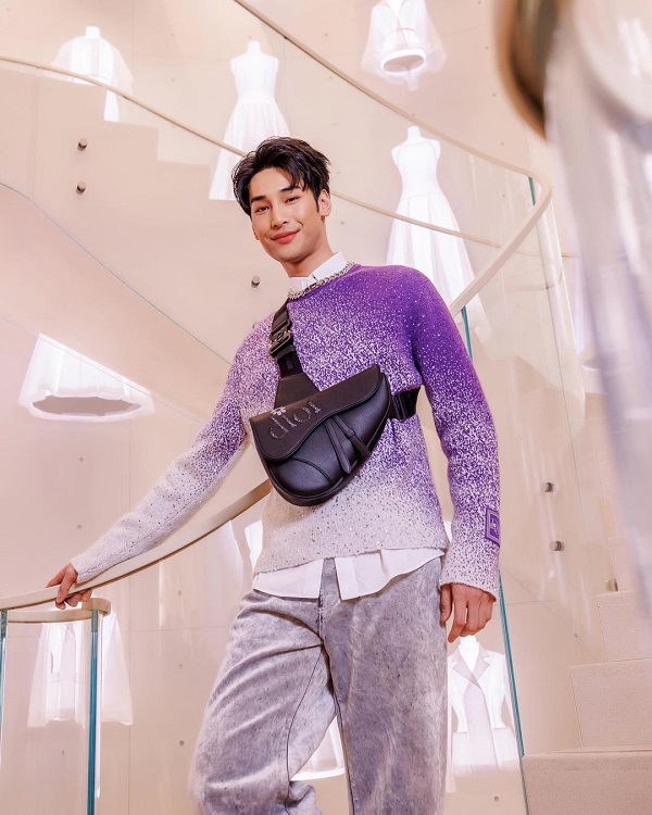 “อาโป ณัฐวิญญ์” คิวฮอตเว่อร์ลัดฟ้าเยือนไต้หวัน (มีคลิป)                                     