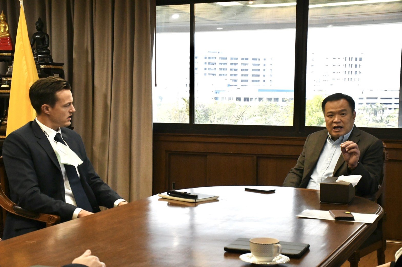 อนุทิน เผย แอสตร้าเซนเนก้า ชมไทย ผลิตวัคซีนโควิดได้ตามมาตรฐานดีเยี่ยม อนุทิน เผย แอสตร้าเซนเนก้า ชมไทย ผลิตวัคซีนโควิดได้ตามมาตรฐานดีเยี่ยม