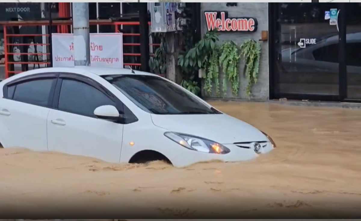 ภูเก็ตน้ำท่วม 3 อำเภอ เตือนไม่มีความจำเป็นงดออกจากบ้าน-เลี่ยงใช้เส้นทาง