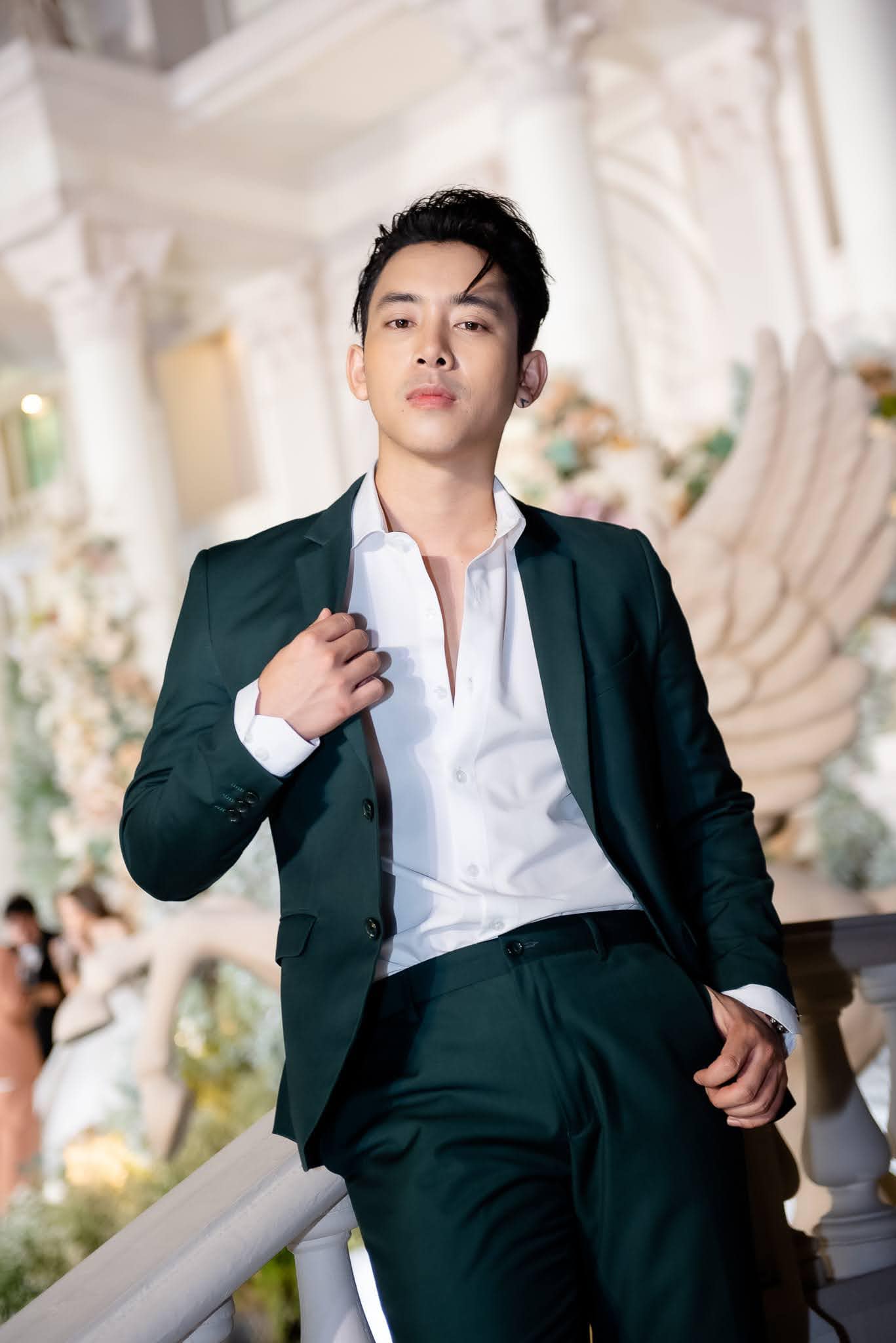 เบิ้ล ปทุมราช นำเงินที่ได้จากคอนเสิร์ต บริจาคช่วยเหลือสองพี่น้องยากไร้