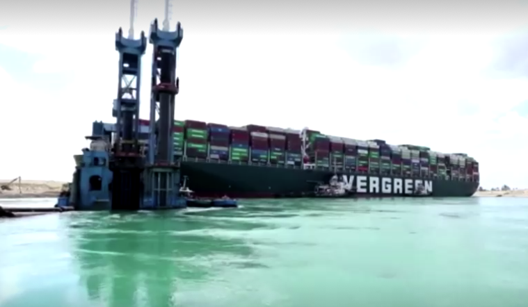 ปิด ‘คลองสุเอซ’ กระทบการค้าโลก-ตลาดน้ำมัน ปิด ‘คลองสุเอซ’ กระทบการค้าโลก-ตลาดน้ำมัน