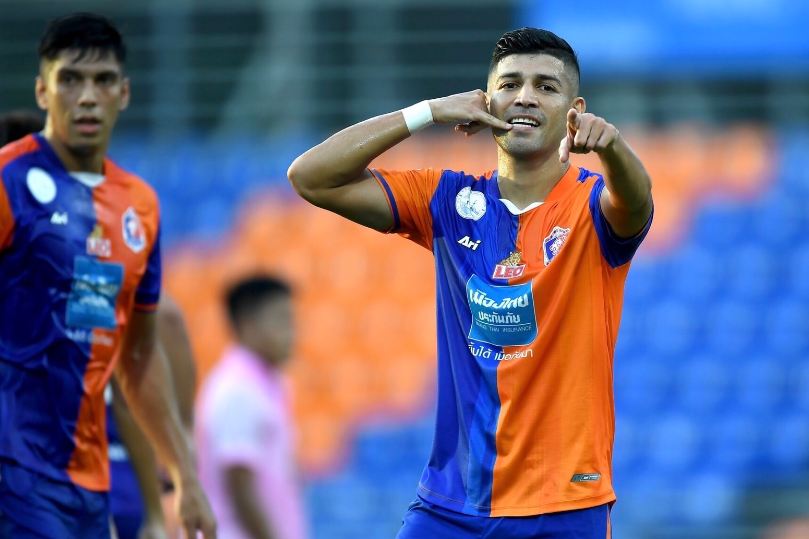 ผลไทยลีก1 : ท่าเรือ-ขอนแก่นยูฯ , ชลบุรี-หนองบัวฯ , เชียงราย-ราชบุรี , บุรีรัมย์-เชียงใหม่ยูฯ