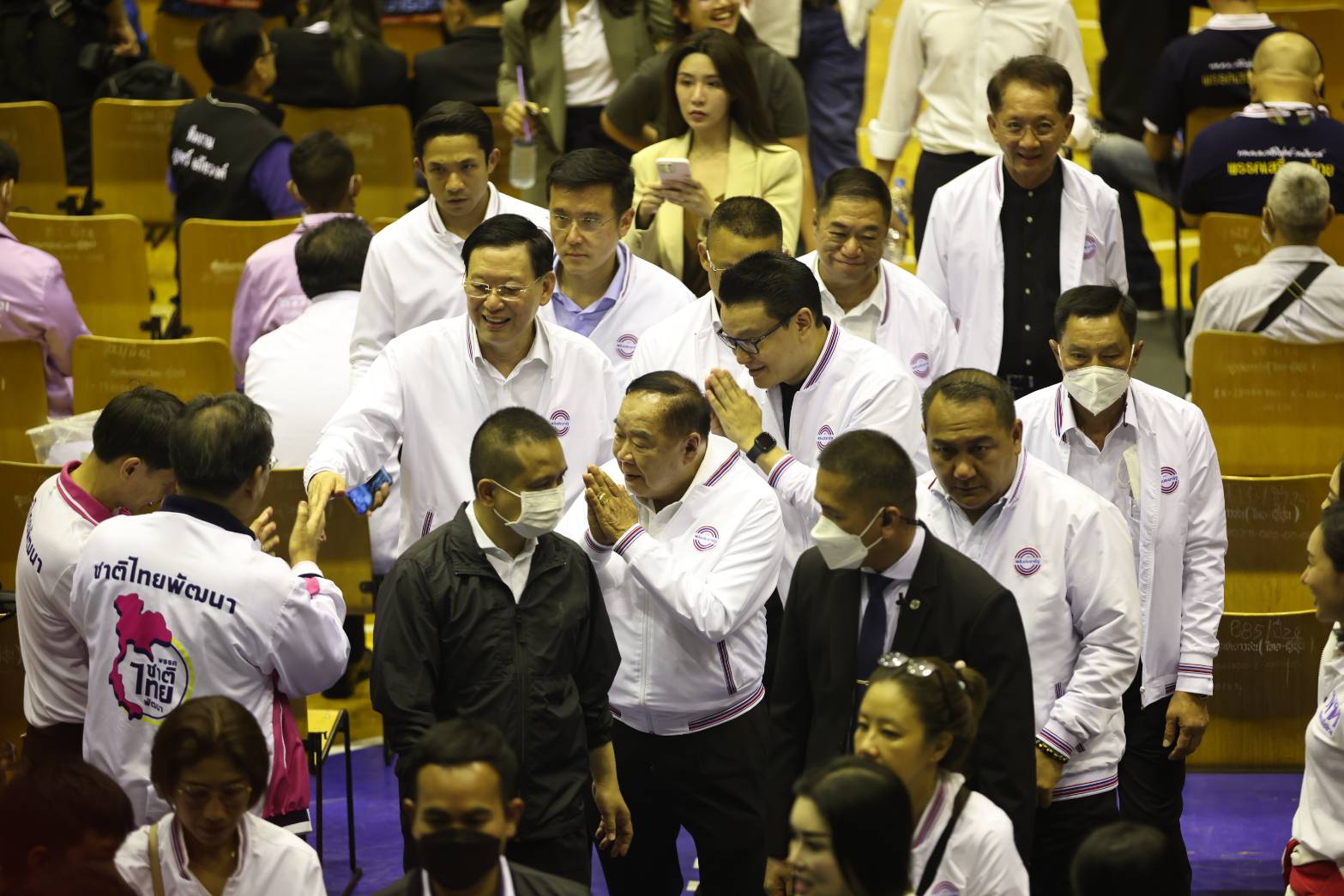 เลือกตั้ง 2566 ประมวลภาพพรรคการเมืองนำทีมสมัครส.ส.แบบแบ่งเขตกทม.