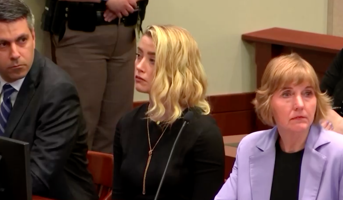 แอมเบอร์ เฮิร์ด พูดอะไร หลังแพ้คดีหมิ่นประมาท “จอห์นนี เดปป์” แอมเบอร์ เฮิร์ด พูดอะไร หลังแพ้คดีหมิ่นประมาท “จอห์นนี เดปป์”