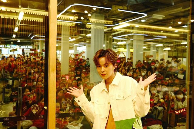 ตี๋ถึงไทยแล้ว!! 'ดีแลน หวัง' พระเอก F4 จีน พร้อมถ่ายทำ Keep Running ในกรุงเทพและพัทยา ตี๋ถึงไทยแล้ว!! 'ดีแลน หวัง' พระเอก F4 จีน พร้อมถ่ายทำ Keep Running ในกรุงเทพและพัทยา