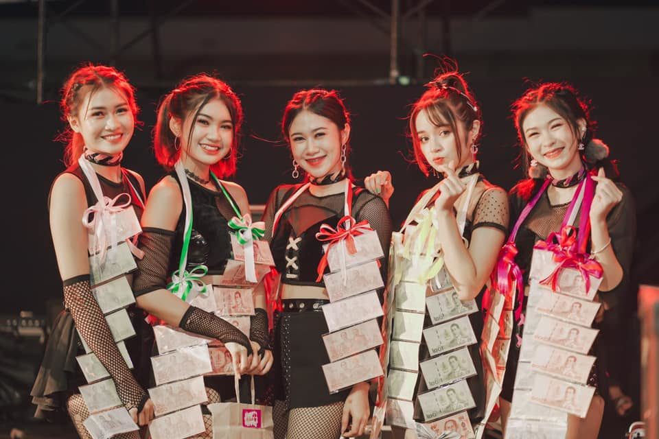 ยังไง? เจนนี่ รัชนก แจงเด็กในสังกัดลาออกเพราะป่วย แต่ถูกแฉเพิ่ม! 