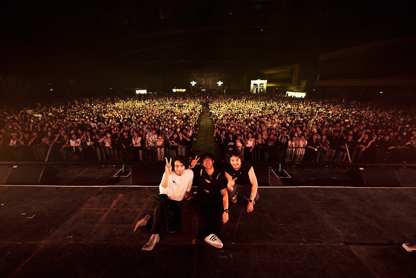 สิ้นสุดการรอคอยวง Tilly Birds เตรียมจัดคอนเสิร์ตใหญ่ครั้งแรก (มีคลิป) 