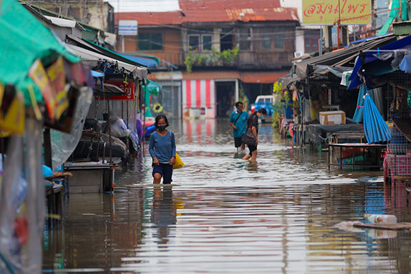 ฝนตก-น้ำท่วมต้องระวัง! 6โรคผิวหนังที่ไม่ควรมองข้าม หากมีอาการผิดปกติควรรีบพบแพทย์
