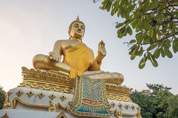 ไหว้พระ 9 วัด อุทัยธานี 2566 ปักพิกัดเมืองรอง เสริมสิริมงคลรับปีใหม่