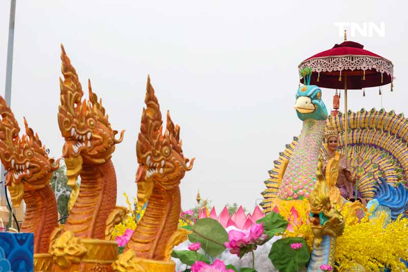 ยลโฉมนางสงกรานต์ระดับจักรวาล “แอนโทเนีย โพซิ้ว” ในชุด นางมโหธรเทวี ยลโฉมนางสงกรานต์ระดับจักรวาล “แอนโทเนีย โพซิ้ว” ในชุด นางมโหธรเทวี