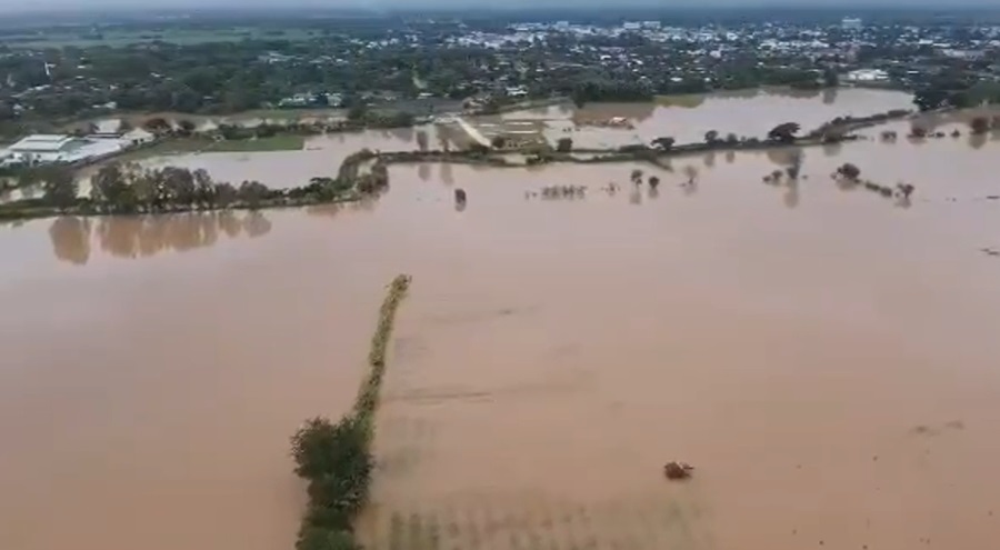 น้ำท่วมหล่มสักยังหนัก! มวลน้ำเทือกเขาสมทบอีกระลอกหนักสุดในรอบ 15 ปี น้ำท่วมหล่มสักยังหนัก! มวลน้ำเทือกเขาสมทบอีกระลอกหนักสุดในรอบ 15 ปี