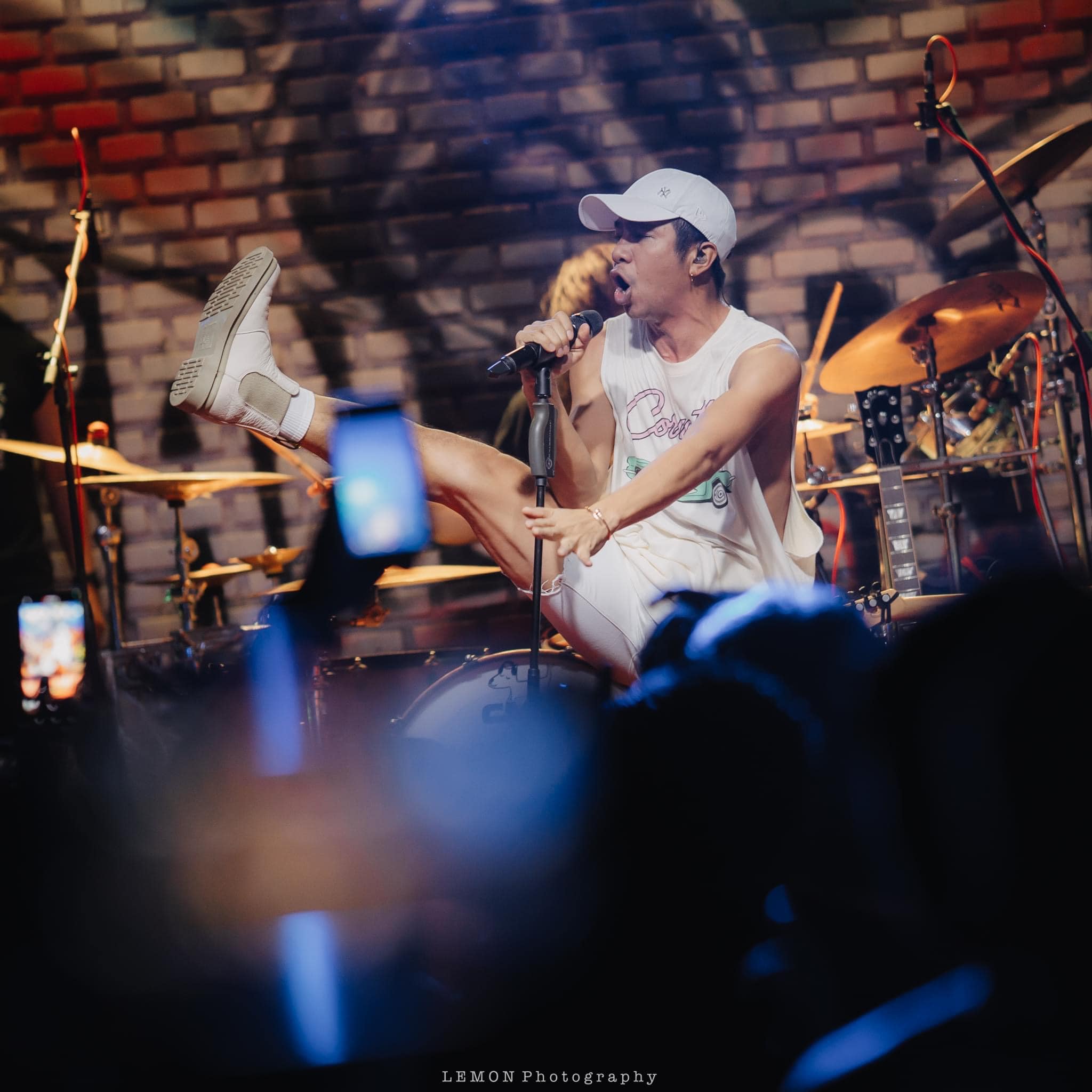 ก้อง ห้วยไร่ ไม่ขอช่วยเรื่องนี้!! หลังแฟนเพลงขอความช่วยเหลือ เหตุเป็นหนี้นอกระบบเพราะเว็บพนันออนไลน์