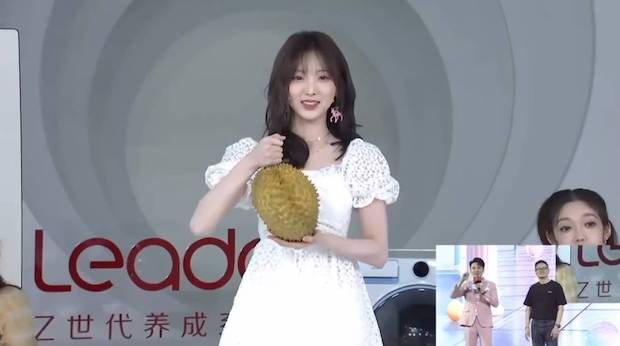 ของดีเมืองไทย!! ‘เนเน่ พรนับพัน’ สวยคิวต์เกินปุยมุ้ย หิ้วทุเรียนเดินแบบ โดนใจแฟนๆ (มีคลิป) ของดีเมืองไทย!! ‘เนเน่ พรนับพัน’ สวยคิวต์เกินปุยมุ้ย หิ้วทุเรียนเดินแบบ โดนใจแฟนๆ (มีคลิป)