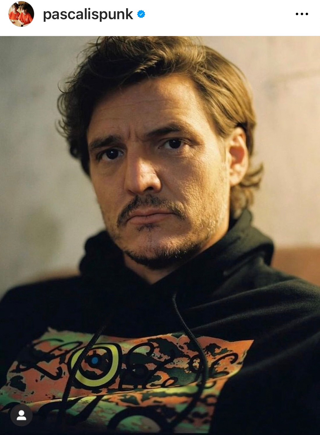 ไม่เหมือนตรงไหน? ชาวเน็ตแชร์ภาพนักแสดงซีรีส์ดัง หน้าคล้ายคนบันเทิงไทย 3 คนนี้! ไม่เหมือนตรงไหน? ชาวเน็ตแชร์ภาพนักแสดงซีรีส์ดัง หน้าคล้ายคนบันเทิงไทย 3 คนนี้!