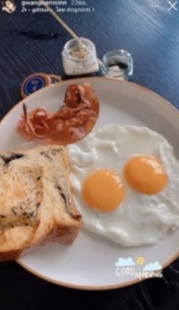 ทับทิม เดอะเฟซ ตอบแล้ว!! หลังโดนถามความสัมพันธ์แฟนหนุ่มกับ กวาง เดอะเฟซ ทับทิม เดอะเฟซ ตอบแล้ว!! หลังโดนถามความสัมพันธ์แฟนหนุ่มกับ กวาง เดอะเฟซ