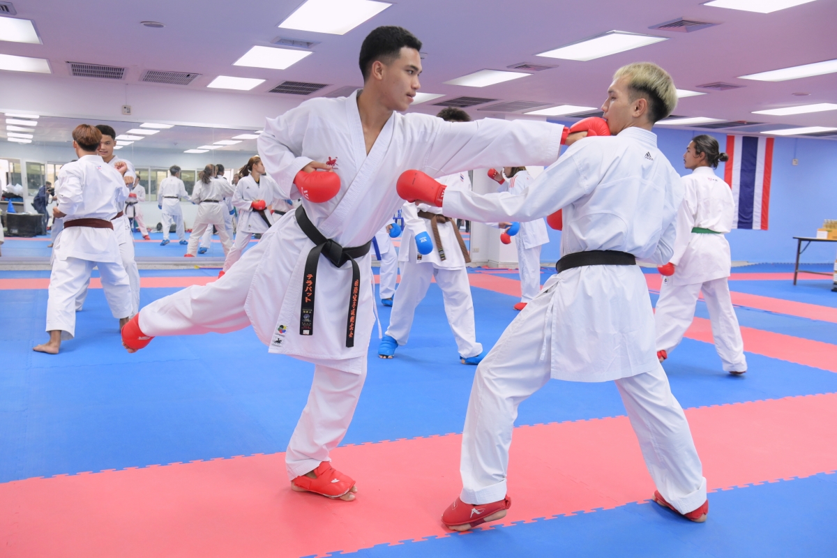 CPF ส่งอาหารจากใจ เสริมทัพนักกีฬาคาราเต้ไทย ชิงแชมป์ปี 2021 CPF ส่งอาหารจากใจ เสริมทัพนักกีฬาคาราเต้ไทย ชิงแชมป์ปี 2021