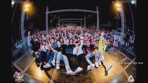 สไปรท์- กาย จีจี เสียดาย ผลงานกำลังไปได้ดี แต่ไม่มีคอนเสิร์ตให้เล่น (มีคลิป) สไปรท์- กาย จีจี เสียดาย ผลงานกำลังไปได้ดี แต่ไม่มีคอนเสิร์ตให้เล่น (มีคลิป)