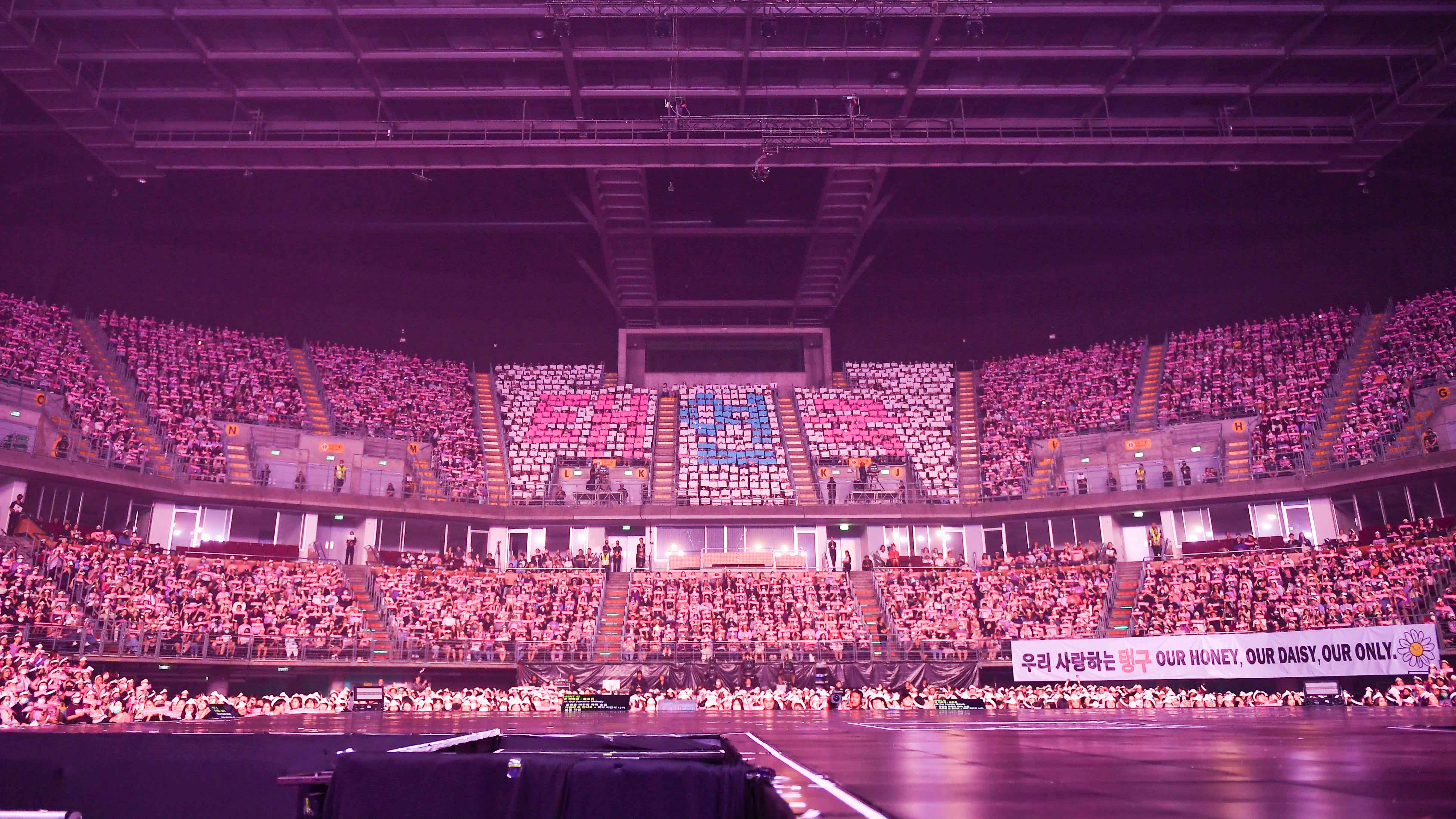 ยืนหนึ่งโวคอลควีน TAEYEON ศิลปินหญิงเดี่ยวเกาหลีคนแรก จัดเต็มคอนเสิร์ตใหญ่ 2 รอบการแสดงในไทย ยืนหนึ่งโวคอลควีน TAEYEON ศิลปินหญิงเดี่ยวเกาหลีคนแรก จัดเต็มคอนเสิร์ตใหญ่ 2 รอบการแสดงในไทย