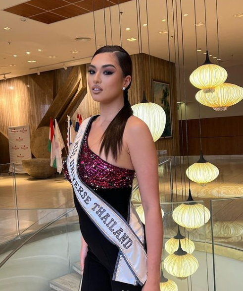 แฟนคลับเสียงแตกหลัง “มารีญา” คอมเมนต์ “แอนชิลี” (มีคลิป) แฟนคลับเสียงแตกหลัง “มารีญา” คอมเมนต์ “แอนชิลี” (มีคลิป)