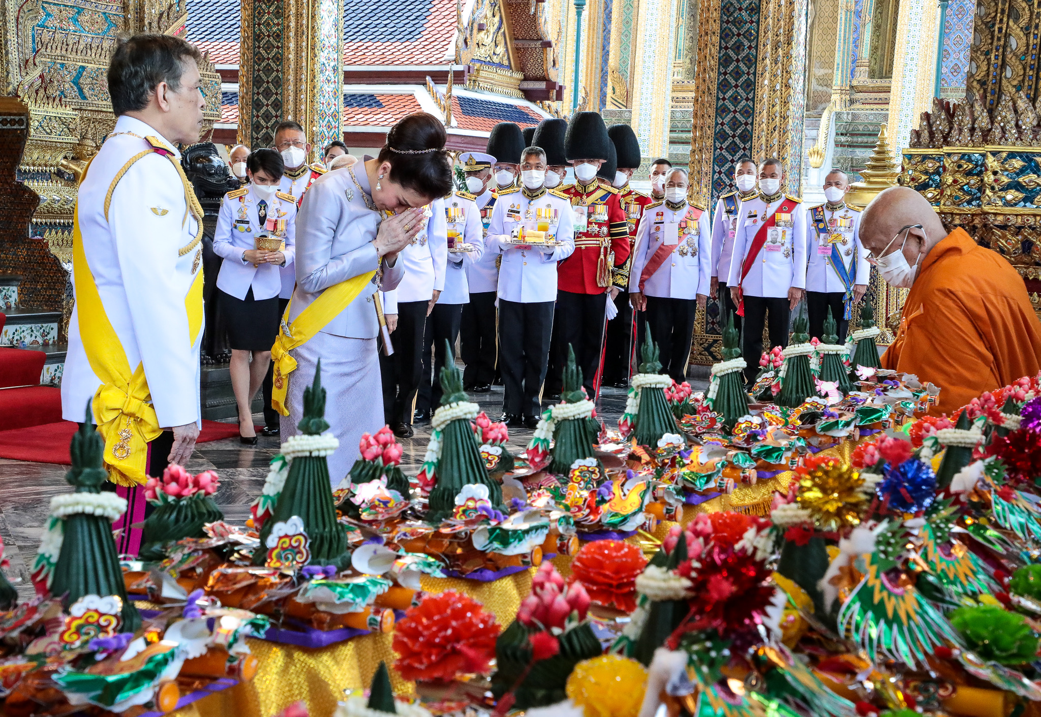 ในหลวง ราชินี เสด็จพระราชดำเนิน ไปในพระราชพิธีเฉลิมพระชนมพรรษา สมเด็จพระนางเจ้าสุทิดา พัชรสุธาพิมลลักษณ พระบรมราชินี 3 มิถุนายน 2565 ในหลวง ราชินี เสด็จพระราชดำเนิน ไปในพระราชพิธีเฉลิมพระชนมพรรษา สมเด็จพระนางเจ้าสุทิดา พัชรสุธาพิมลลักษณ พระบรมราชินี 3 มิถุนายน 2565