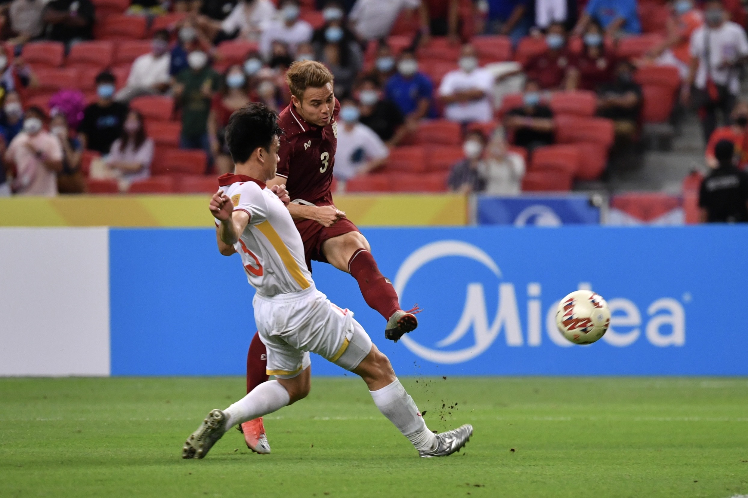 ผลบอลสด ซูซูกิคัพ 2020 รอบรองชนะเลิศ เลกสอง ไทย พบ เวียดนาม ผลบอลสด ซูซูกิคัพ 2020 รอบรองชนะเลิศ เลกสอง ไทย พบ เวียดนาม