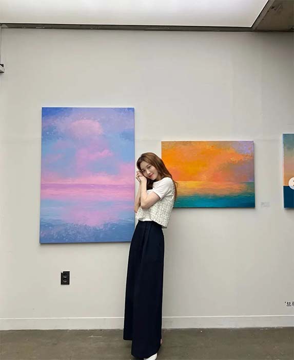 รวมไอดอลที่วาดรูปเก่งขั้นเทพประหนึ่งศิลปินมืออาชีพ
