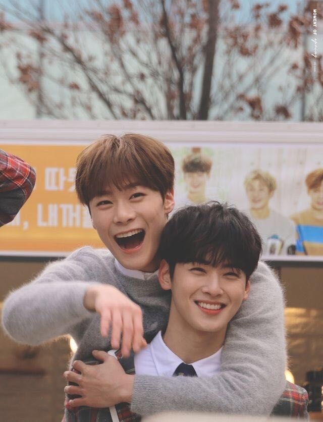 สุดอาลัย!! ‘ชาอึนอู-ไอยู-แทมิน’ นำทัพไอดอลเคป็อปรำลึกการจากไปของ ‘มุนบิน ASTRO’