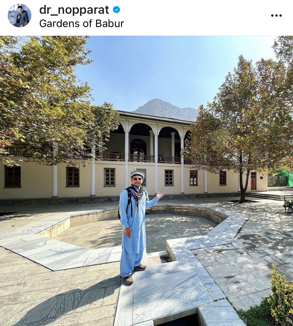 โพสต์แรก!! หมอสอง นพรัตน์ หลังถูกลักพาตัวระหว่างท่องเที่ยว โพสต์แรก!! หมอสอง นพรัตน์ หลังถูกลักพาตัวระหว่างท่องเที่ยว