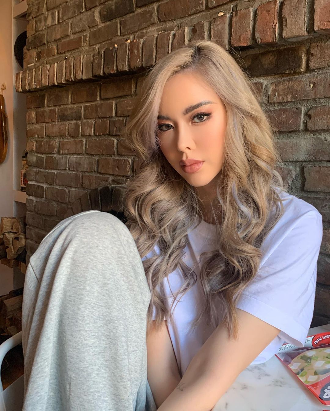 นางเอก 100 ล้าน ไอซ์ ปรีชญา กับเรื่องราวดราม่าในชีวิตวงการบันเทิง