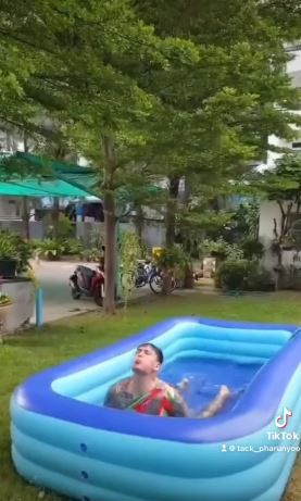 เรื่องแกงขอให้บอก! แทค ภรัณยู จัดเต็มใส่ชุดว่ายน้ำ