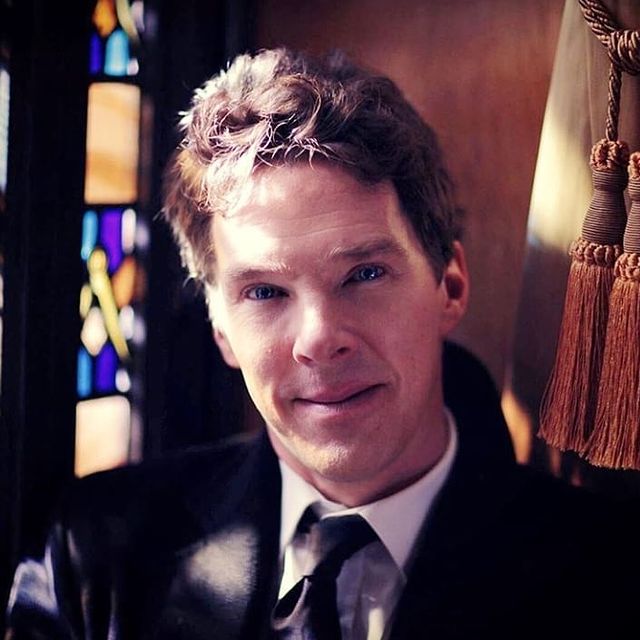 บุกไล่แทงถึงบ้าน!! ‘เบเนดิกต์ คัมเบอร์แบตช์’ และครอบครัว โดนเชฟคลั่งตามรังควาน บุกไล่แทงถึงบ้าน!! ‘เบเนดิกต์ คัมเบอร์แบตช์’ และครอบครัว โดนเชฟคลั่งตามรังควาน