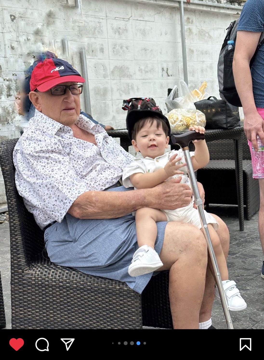 เกินใจจะอดทน ปุ้มปุ้ย-กวินท์ เผยโฉมหน้าลูกครั้งแรก แฟนๆแห่ชมน่ารัก เกินใจจะอดทน ปุ้มปุ้ย-กวินท์ เผยโฉมหน้าลูกครั้งแรก แฟนๆแห่ชมน่ารัก