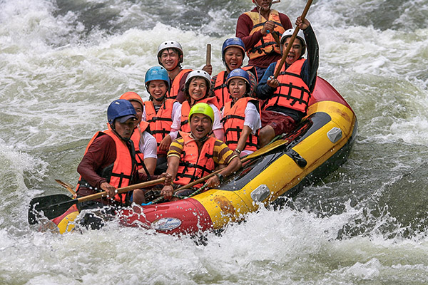 10 ที่เที่ยวปราจีนบุรี เช็กอินเมืองรอง สูดอากาศธรรมชาติใกล้กรุง 