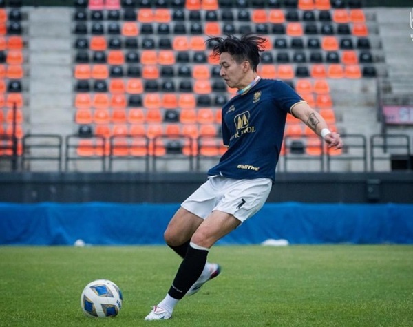 เปิดใจ โตโน่ ภาคิน เซ็นสัญญาทีมราชบุรี ด้านชาวเน็ตวิจารณ์เป็นตัวถ่วงทีม