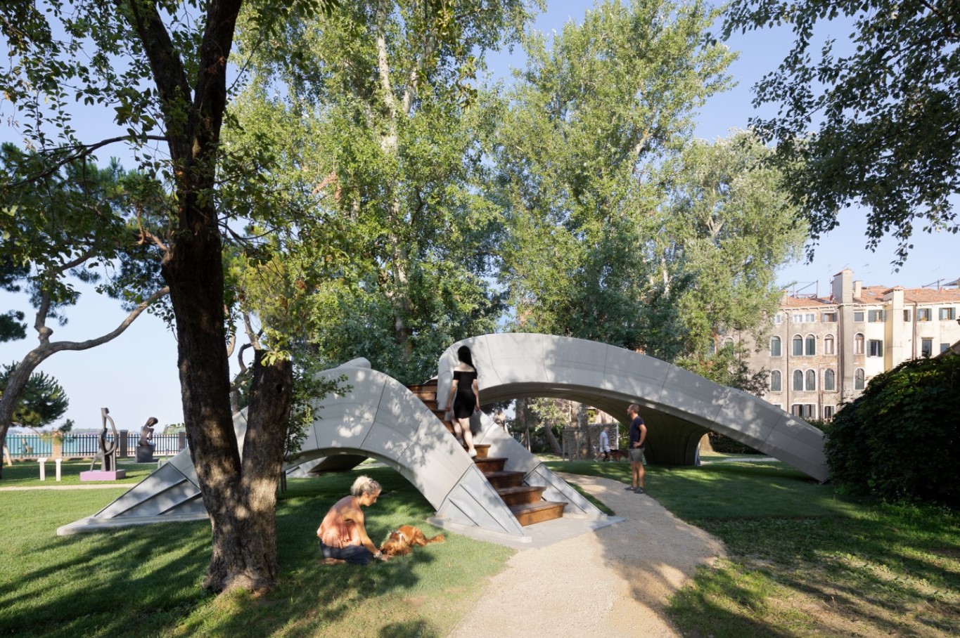 เวนิสโชว์ สะพานคอนกรีต 3D-printed แรกของโลก เวนิสโชว์ สะพานคอนกรีต 3D-printed แรกของโลก