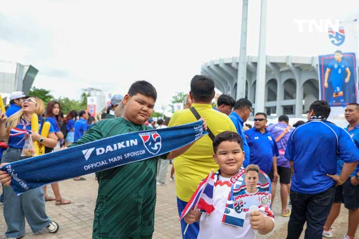 แฟนบอลแน่นราชมังฯ ลุ้นไทยเข้ารอบต่อไป ฟุตบอลโลก 2026 รอบคัดเลือก แฟนบอลแน่นราชมังฯ ลุ้นไทยเข้ารอบต่อไป ฟุตบอลโลก 2026 รอบคัดเลือก