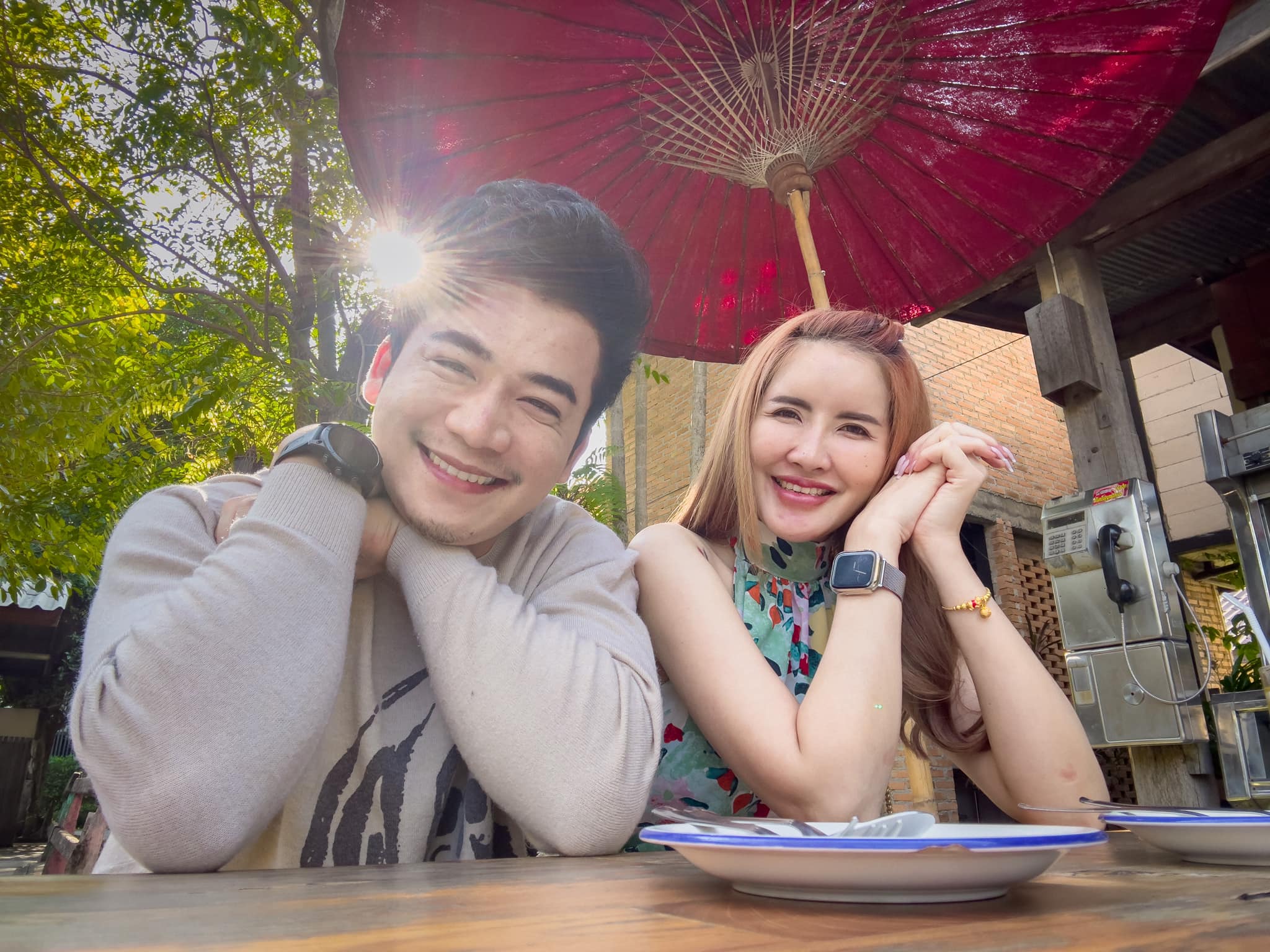 หมิว ปรียาภัทร์ ไหว้ขอพรสามี เบียร์ พร้อมพงษ์ ในฐานะผู้นำครอบครัว