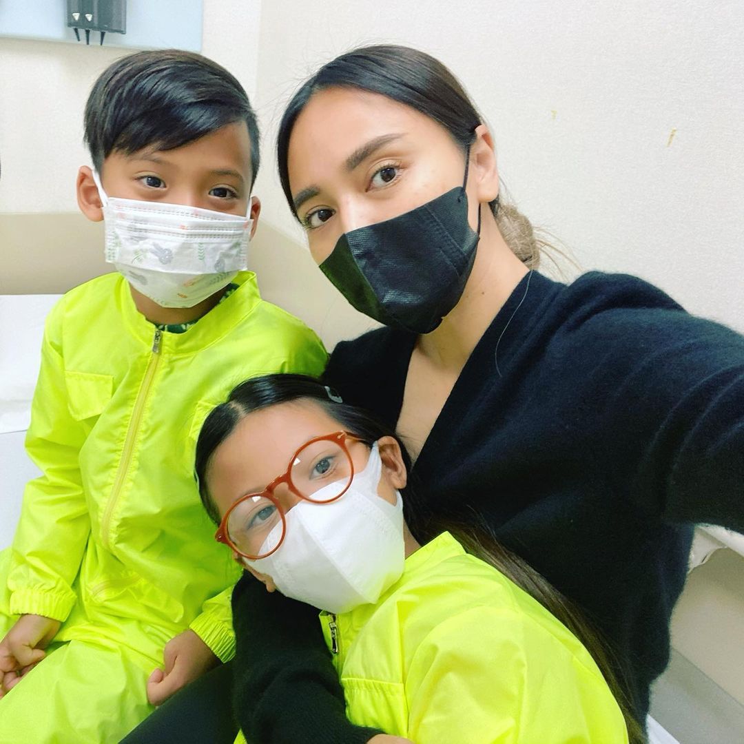 รอด!!  นานา และลูก ๆ เผยผลตรวจรอบสอง เป็นลบ