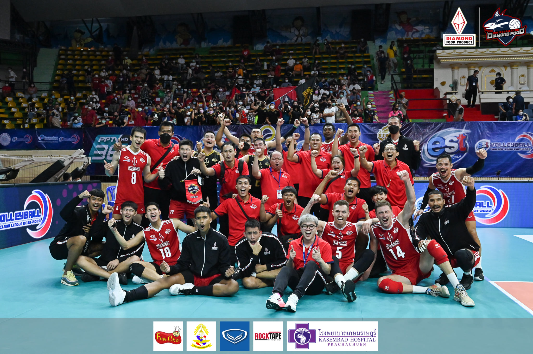 คุยครบทุกประเด็น 'สมบูรณ์ นาคผึ่ง' หลังพาหนุ่มไดมอนด์ฟู้ดคว้าแชมป์ลูกยางไทยลีก2022