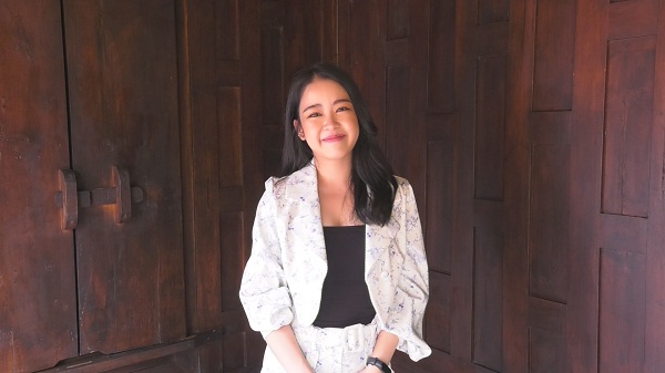 “เซียงเซียง พรสรวง” ทำสำเร็จ ใกล้เรียนจบปริญญาตรีแล้ว (มีคลิป)  