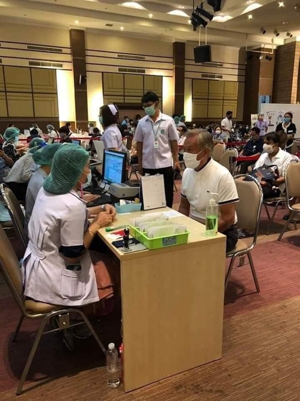 อาหนิง นิรุตติ์ เปิดใจหลังฉีดวัคซีนป้องกันโควิด อาหนิง นิรุตติ์ เปิดใจหลังฉีดวัคซีนป้องกันโควิด