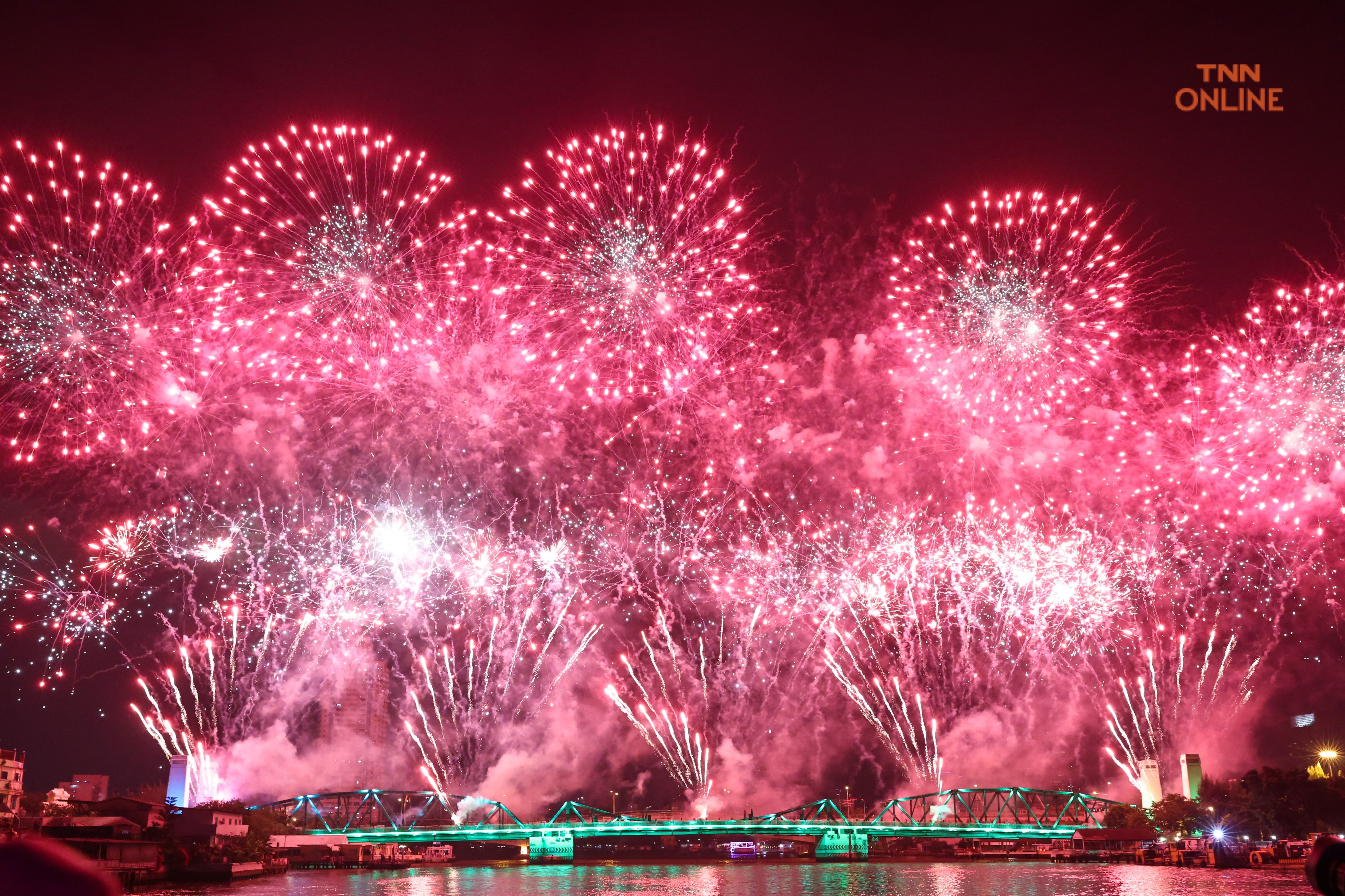 Vijit CHAO PHRAYA เติมสีสันริมน้ำเล่าขานเรื่องราววัฒนธรรมไทย