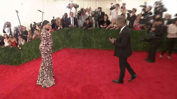 เจ็บฝังใจ!! “คิม คาร์ดาเชียน” โดนสื่อแซวหุ่นตอนท้องว่าเหมือนปลาวาฬ เจ็บฝังใจ!! “คิม คาร์ดาเชียน” โดนสื่อแซวหุ่นตอนท้องว่าเหมือนปลาวาฬ