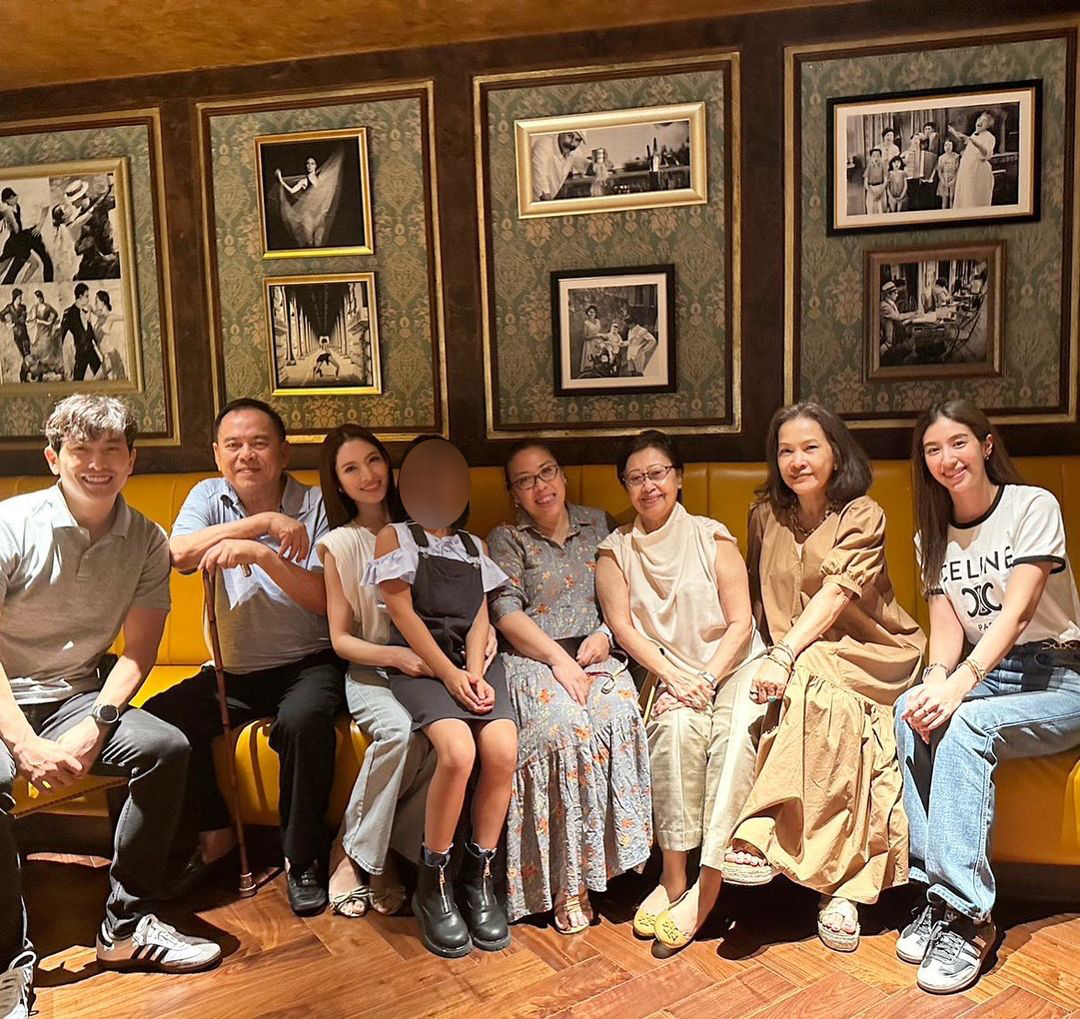 มิ้นต์ ชาลิดา ตอบดราม่า แอฟ ร่วมทานข้าวกับครอบครัว สงกรานต์ หลังมีข่าวเลิก แมท