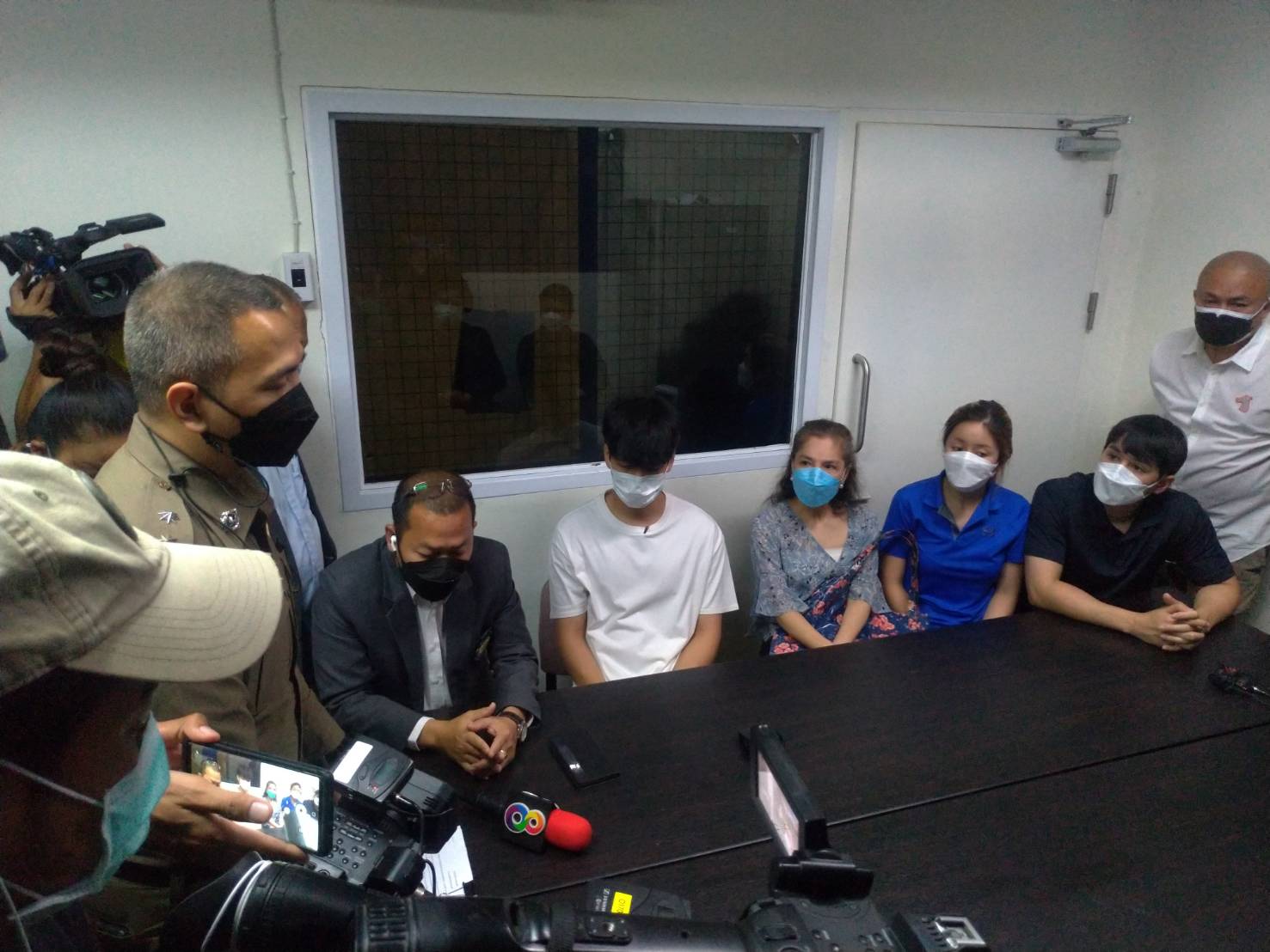 สูญเงิน 5.2 ล้าน!! นิกกี้ เจอหน้าคู่กรณีวันแรก เตรียมดำเนินคดีข้อหาฉ้อโกงหากไม่คืนเงิน