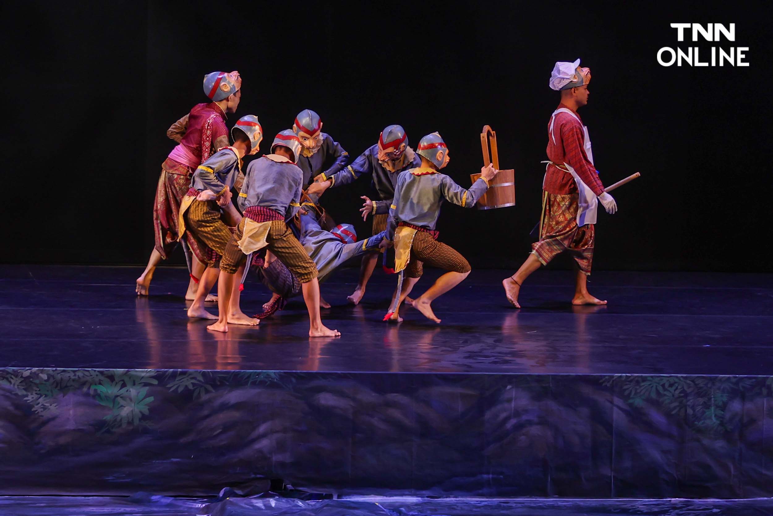 กุมภกรรณทดน้ำ เริ่มแล้วการแสดงโขนมูลนิธิศิลปาชีพฯ กุมภกรรณทดน้ำ เริ่มแล้วการแสดงโขนมูลนิธิศิลปาชีพฯ